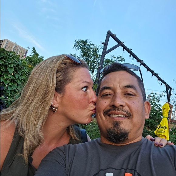 Meet your Posher, Kelly - Picture 7 of 7